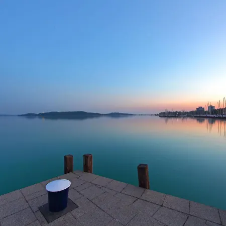 فيلة Villa Regatta بالاتونفوريد